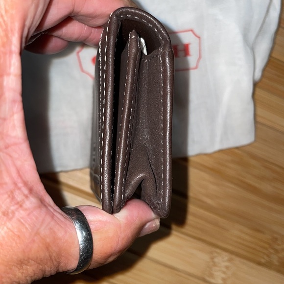 Coach Brown Leather Business Card Wallet NWOT - Picture 5 of 8